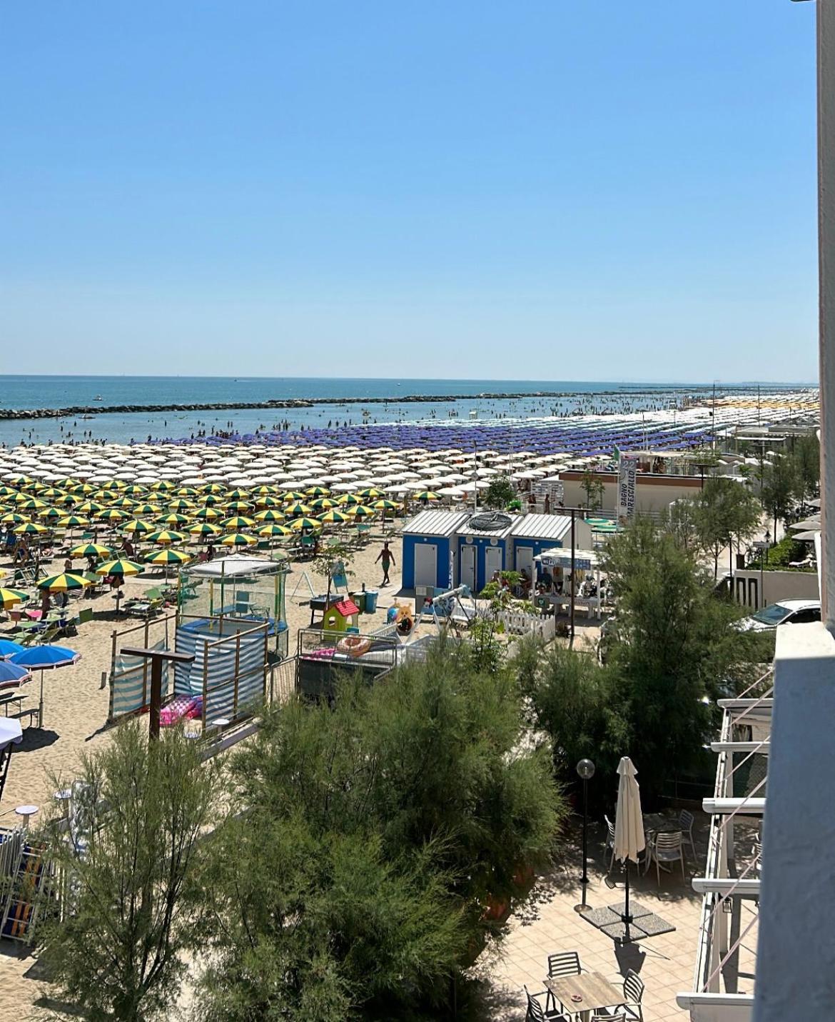 Hotel Bartolini Bellaria-Igea Marina Exterior photo